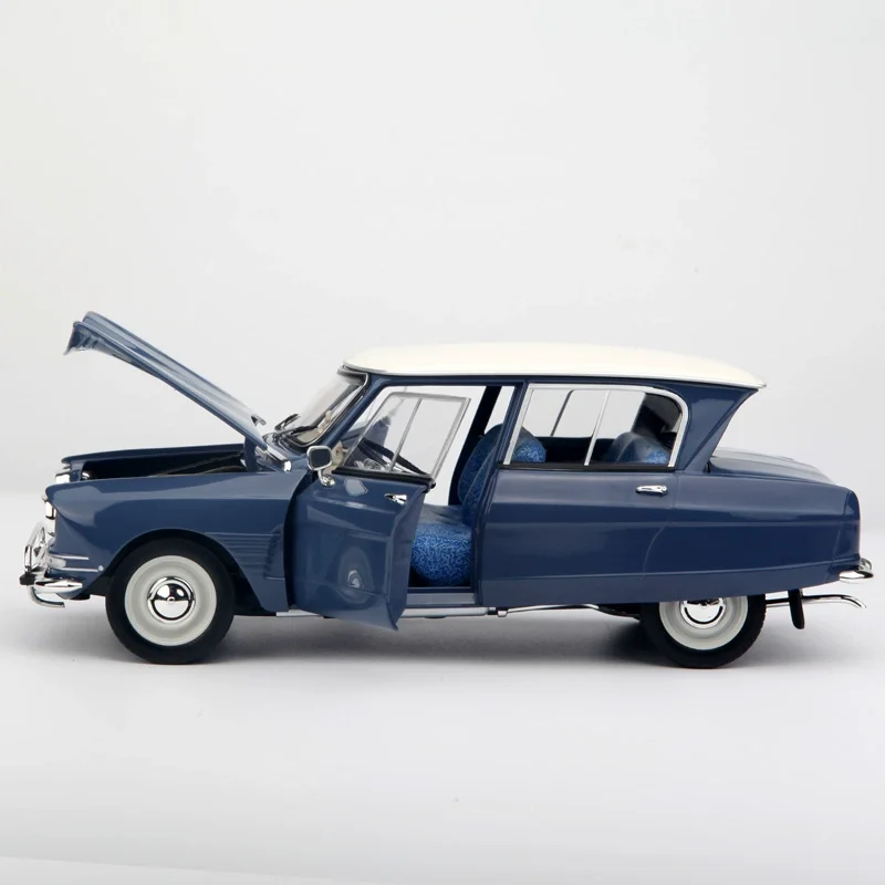 Diecast Mierke 1/18 1964 Citroen Ami 6 Zliatiny Vintage Car Model Kolekcie Boutique Dekorácie Displej Darček2